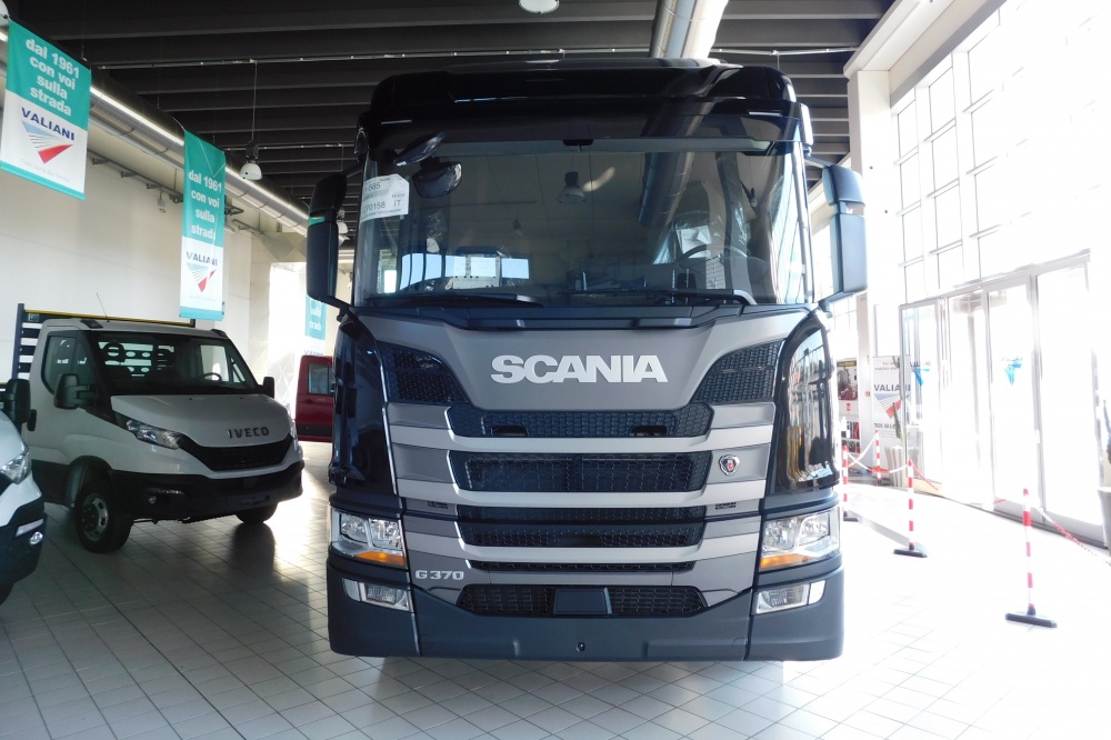 allestimento camion scania