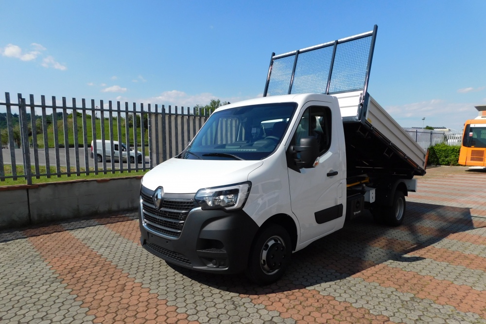 allestimento renault master con cassone ribaltabile