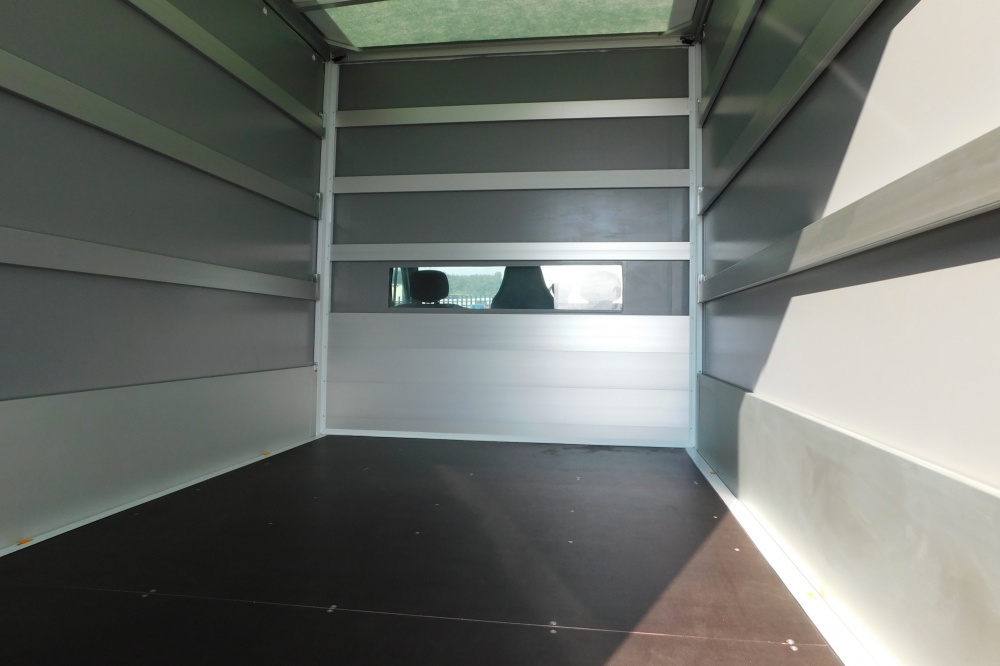 allestimento renault master porte 2 ante