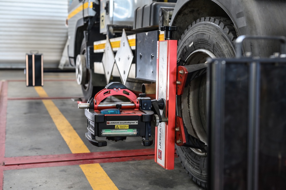 Rack di allineamento per auto strumento di supporto per supporto del volante del furgone per camion di allineamento per auto 