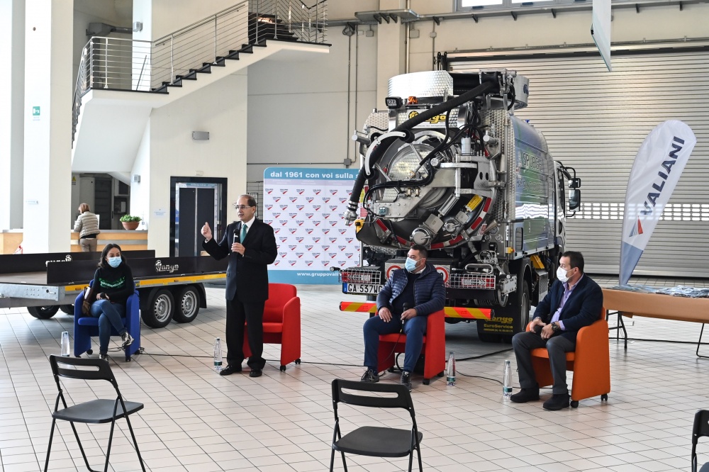 conferenza autospurghi valiani e longo