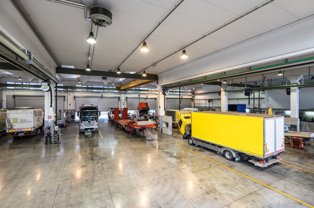 officina meccanica veicoli industriali furgoni bus