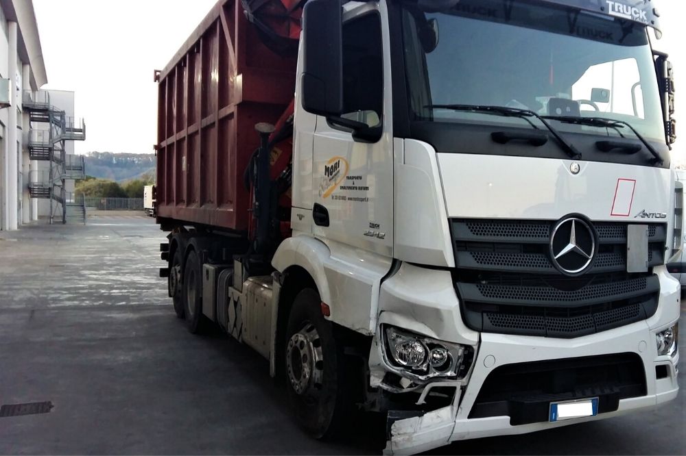 Ripristino Mercedes Actros