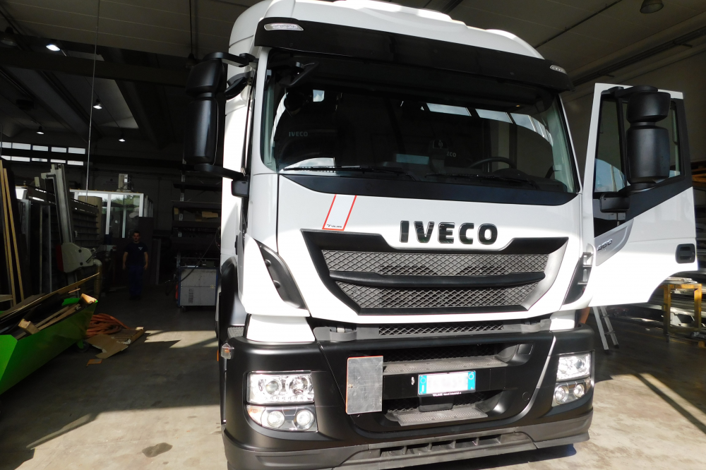 sostituzione cabina iveco