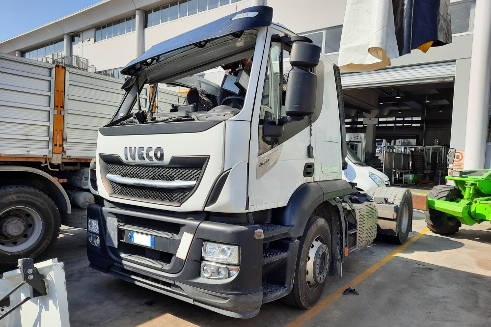 sostituzione cabina iveco